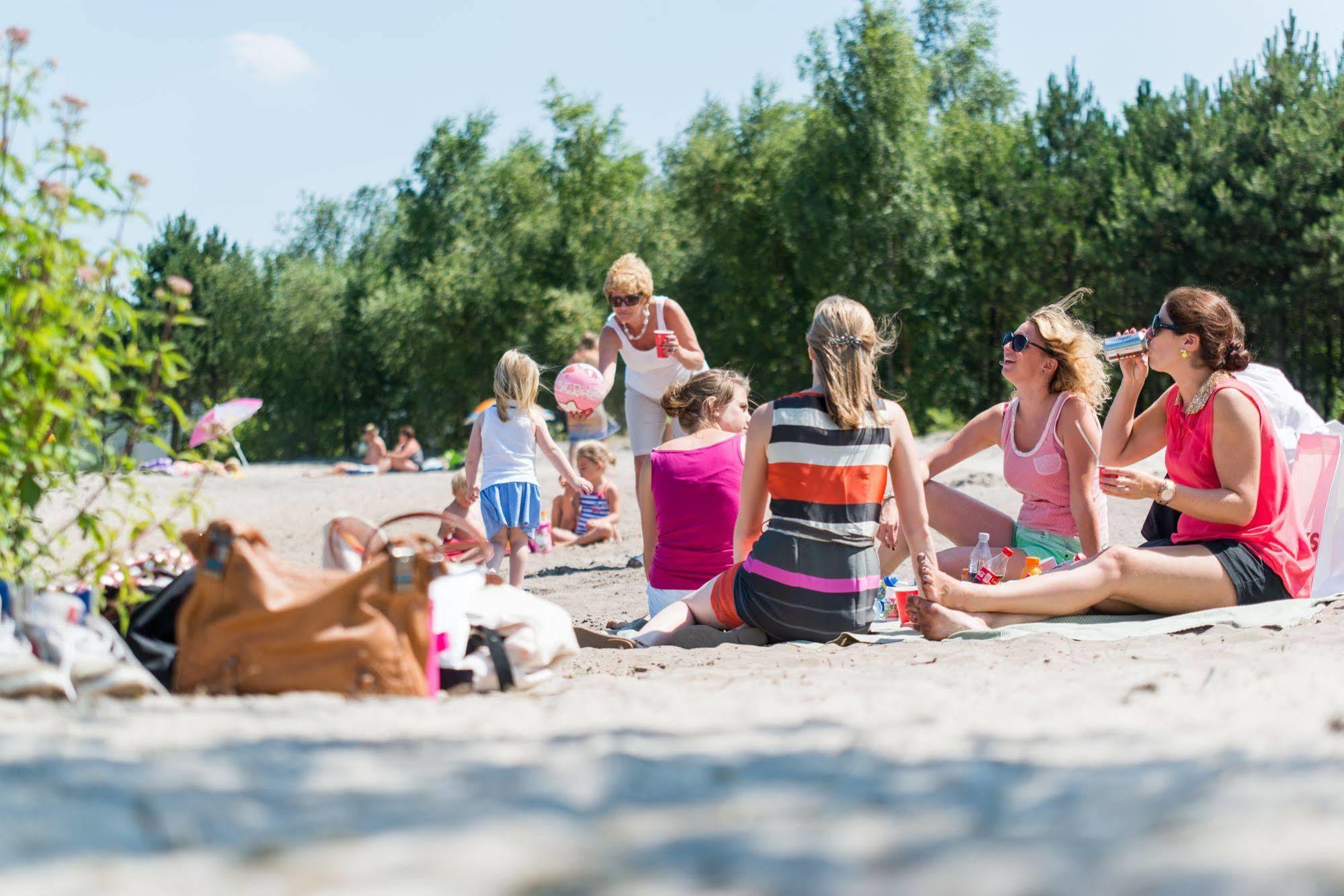 Sunparks Kempense Meren Mol Bagian luar foto